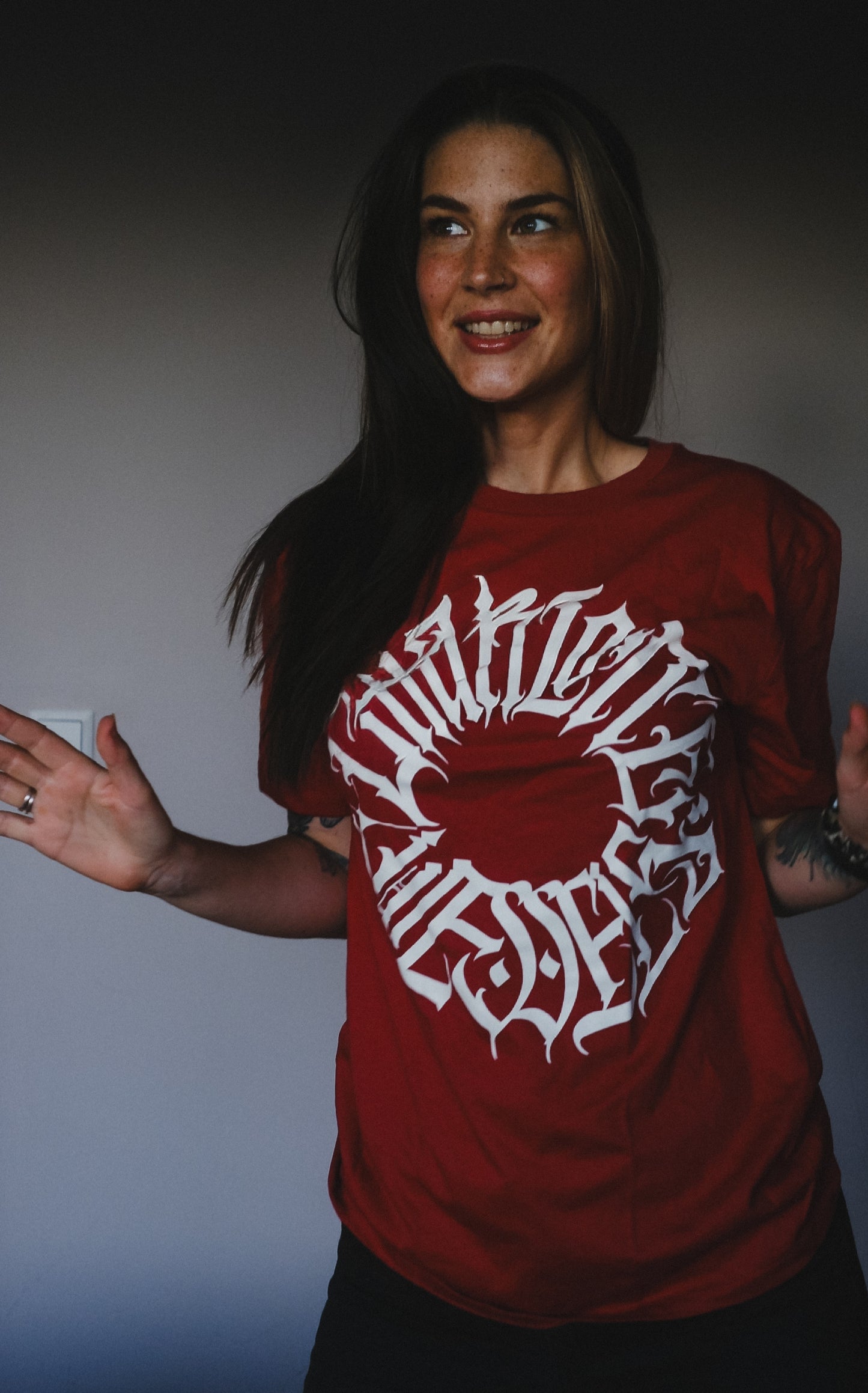 T-shirt Charlotte Wessels - Circle lettering